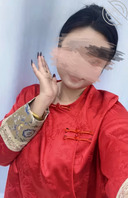 唐山夫妇 媳妇自拍和洗澡脱下原味肉丝骚脚