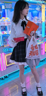 原创抄底 抄底年轻短裙妹0