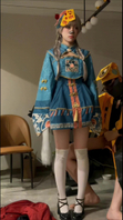 可爱小僵尸被道士baba爆操，屌撑满润滑湿暖蜜穴，美妙后入Q弹蜜桃臀