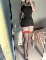 网友投稿【发骚收银员】在超市休息室自慰,求评论羞辱0