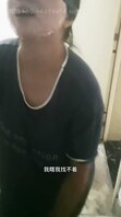 例假快结束了，特别想要在楼道里干
