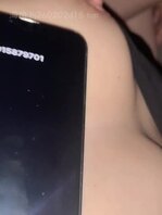 （原创精品）调教极品娇妻体验紧穴被单男一次射满浓精，用杯子接着看有多少！