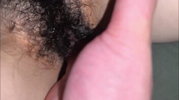 广东潮汕原创后入艹老婆骚逼淫水直流