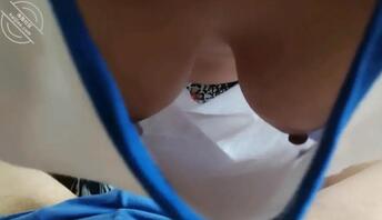 偷拍老婆奶头0