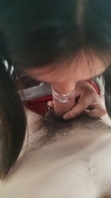 吃的津津有味
