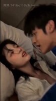 爸妈不在家亲兄妹在沙发上乱伦