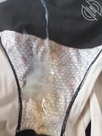 妈妈的内裤好香0