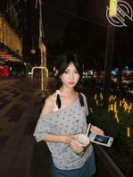 好想操我妹妹啊，看着真的好骚1