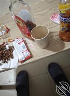 新婚的亲妹跟妹夫闹矛盾，大晚上跑我这来。0