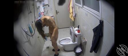 小姨子和我们住一起，做梦都想搞她，有没有大哥有武器的分享一下，重谢2