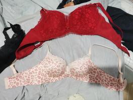 潜入姨妈和大姐的房间 姨妈突然回来了 吓得心脏碰碰跳