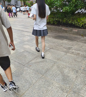 女大返校