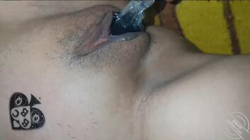 （存）把带有黑桃标志的老婆让给越秀单男调教0