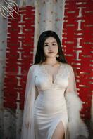 海友们，你们谁有这个美女的露脸裸照呢，有的话帮我在评论区发出来