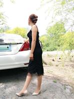 少妇户外露出车震0