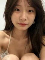 真实有认证，04年女大学生，找夫妻情侣，单男也可1