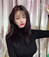 去健身房被认出来只能肉偿，然后情趣裸拍衣服都被撕烂了，等男友上班才回家1