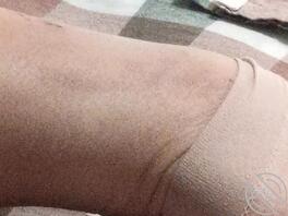 火车偷拍阿姨骚脚，人长得很年轻0