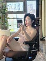 是我在骨骼与张力之间为你留出的可调节强度1