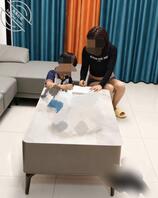 2.妈妈接了个电话后换上丝袜匆匆的出去了，如果不是约了男人我直播拉屎