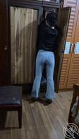 娟娟母猪偷拍自家亲弟媳于瑶穿牛仔裤收拾衣服2