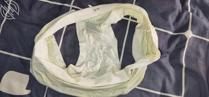 透明冰丝香内裤，逼的痕迹若隐若现，狠狠撸她2