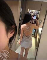 女儿说:妈妈好漂亮0