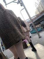 抄底碰到腿还对视了一眼怎么搞1