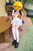 分享02年教师小女友3  酒店露出