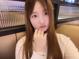 分享一下艹过的前任母狗，都调教过，有骚屄照，大家想看哪个的0