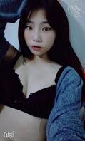 无意中发现妹妹旧手机里的自拍