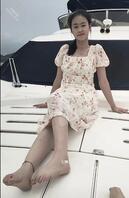 骚逼高中毕业学生（已成年）0