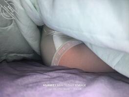 老婆带着继女和我一张床