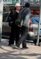 公园老头乐没谈成