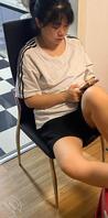 这骚娘们带劲，不曝光出来可惜了！看她裸照鸡巴就想射2