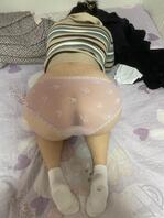 肥臀老婆，穿着骚内裤的大屁股怎么样1