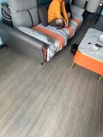 老妈看着还行是吧1