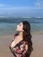 如何拿下诱人的姐姐 1