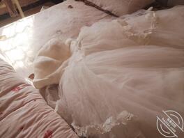 【骚姐姐原创】穿着婚纱把屁眼第一次给弟弟,领不了证我也要嫁给你.....1