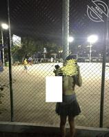 小骚货饭后街上漏出