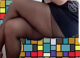 亲眼看见妈妈出轨被操喷了,有点崩溃0