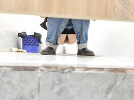 原创厕拍 戴眼镜的少妇1