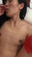 在小区打牌认识的熟女姐姐！这样的尤物长期独守空房无套被插入秒变反差婊