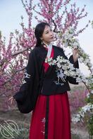 四十多的反差骚妇真是太可怕了，她还是我干妈