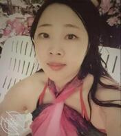 绿母恋母，大家来锐评一下我妈妈好不好看。分析一下我妈是不是极品良家1