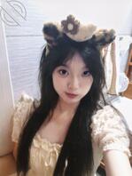 母狗大学生在家太无聊，想被爸爸们开发调教2