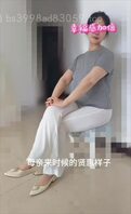 a12视频贴 和母亲大人交配实在是太舒服了  老粉屄被我操到淫水泛滥爆汁