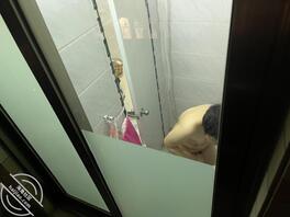 偷拍隔壁邻居洗澡0