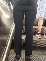 小姐姐的紧身瑜伽裤0
