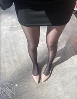 终于玩到老婆闺蜜的玛丽珍平底鞋了1